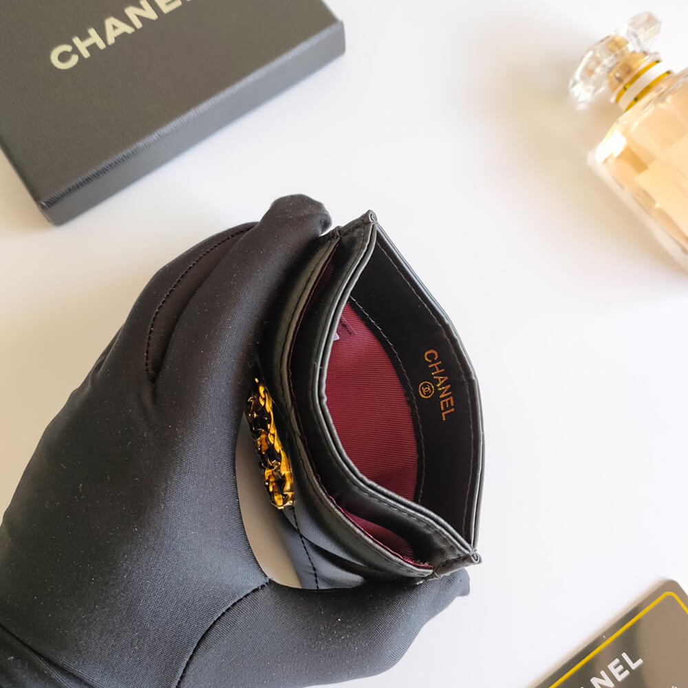 Chanel 19 CARD HOLDER