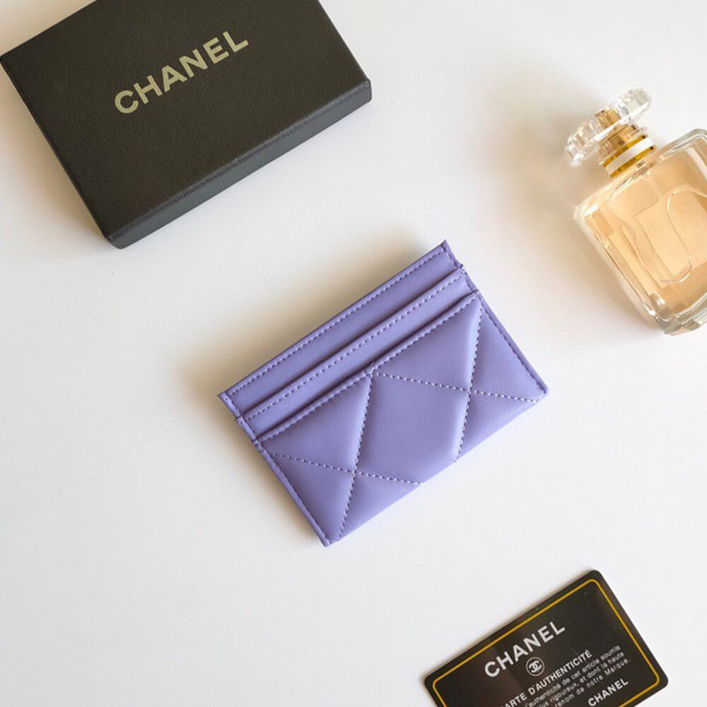 Chanel 19 CARD HOLDER
