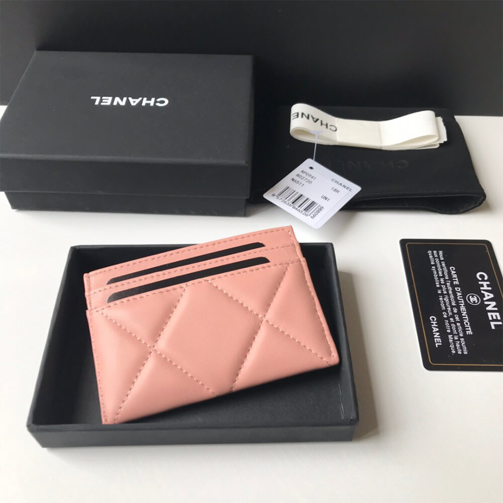 Chanel 19 CARD HOLDER