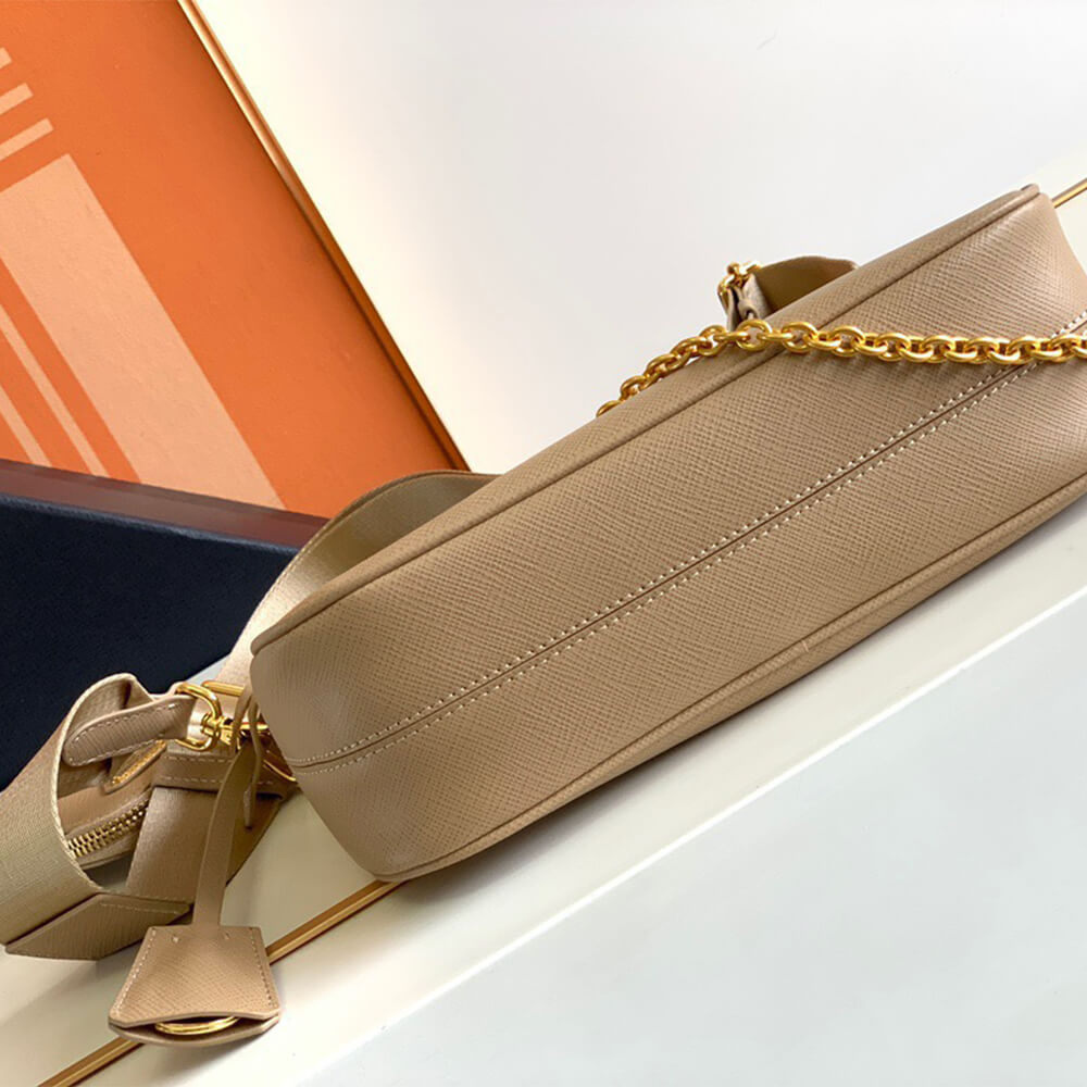 Prada Re-Edition 2005 Saffiano leather bag