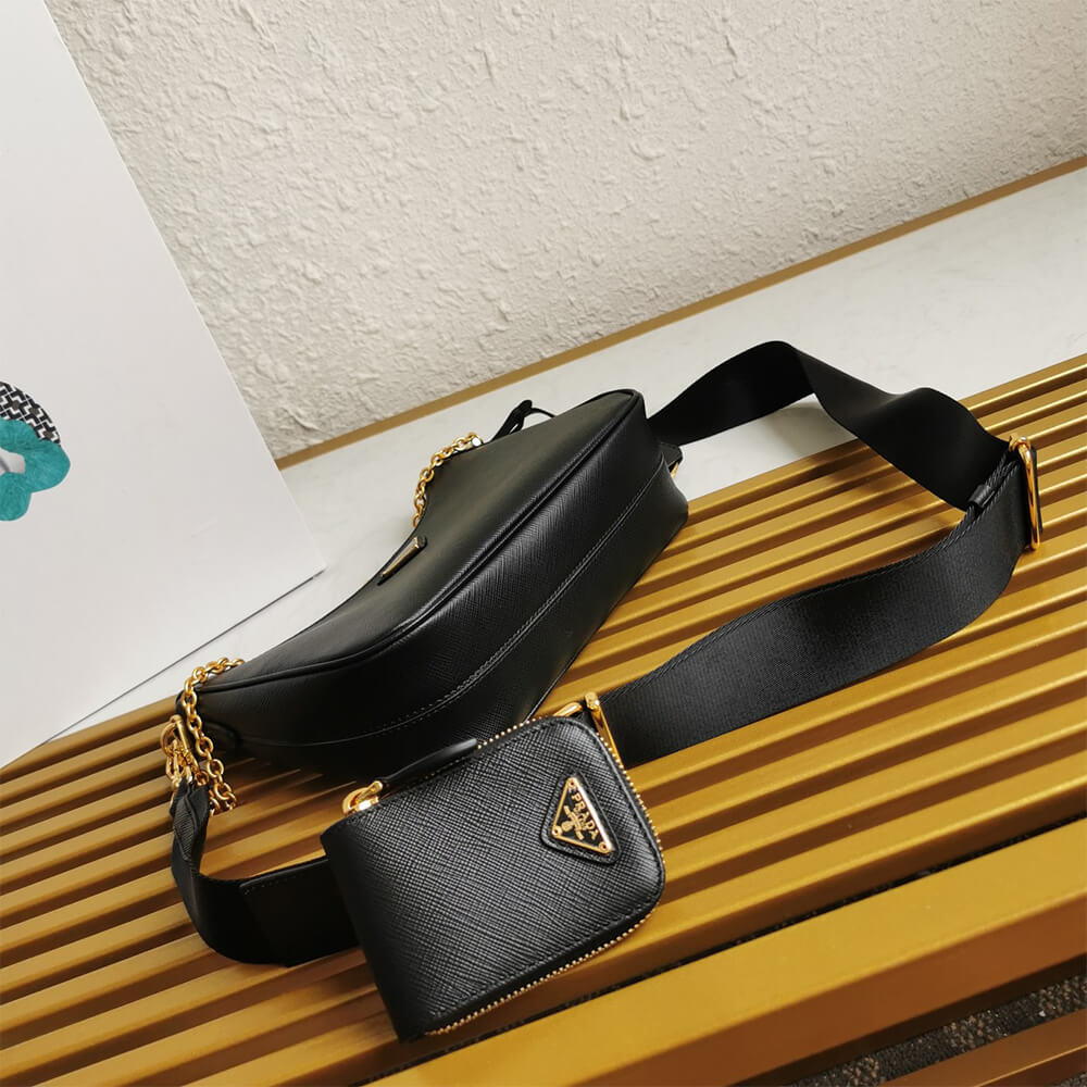 Prada Re-Edition 2005 Saffiano leather bag