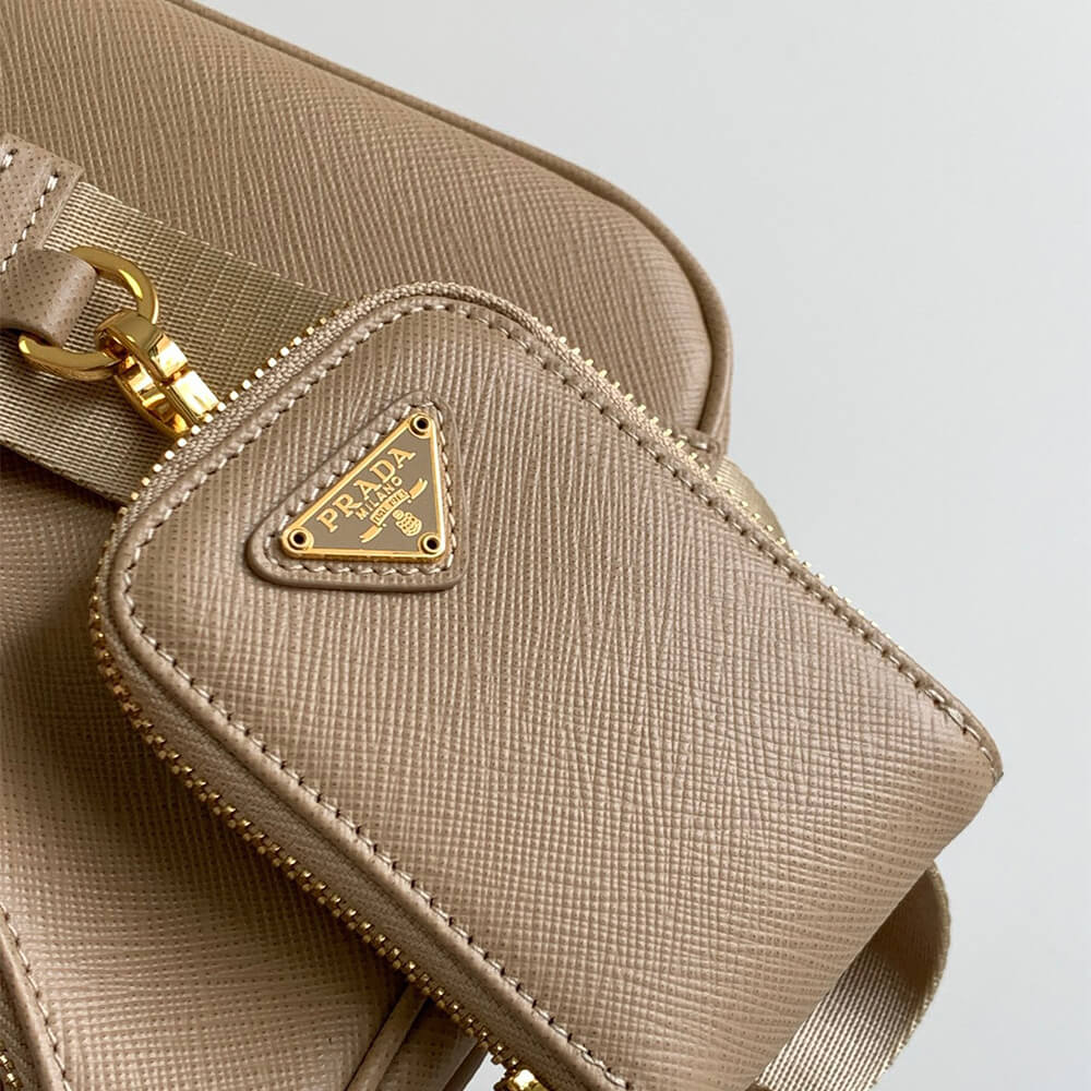 Prada Re-Edition 2005 Saffiano leather bag