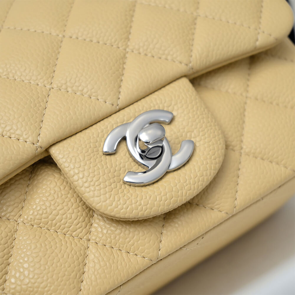 Chanel MINI FLAP BAG