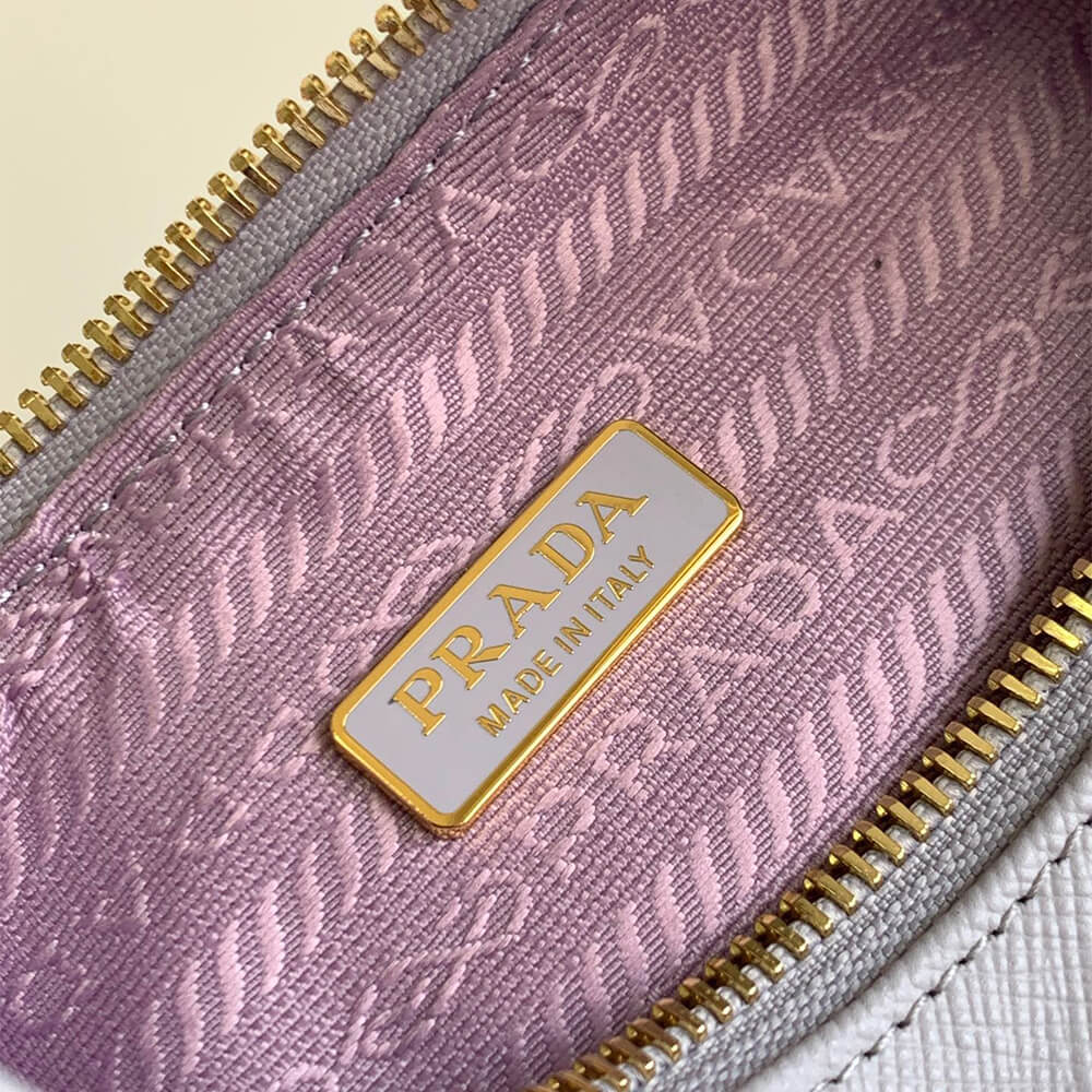 Prada Re-Edition 2005 Saffiano leather bag