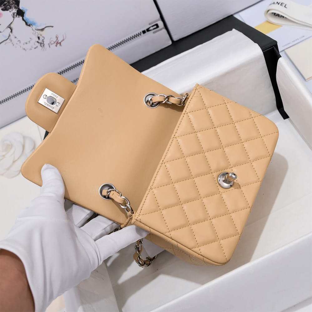 Chanel MINI FLAP BAG