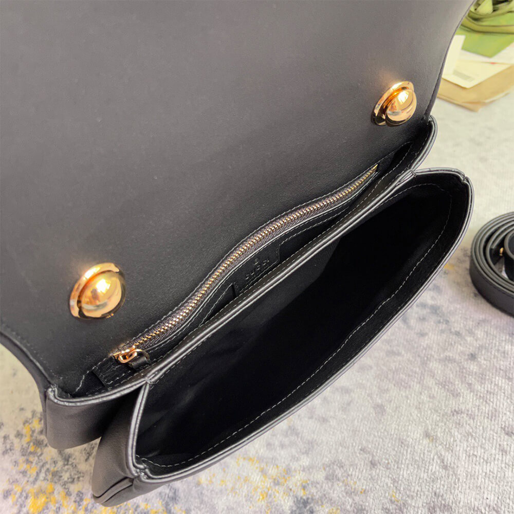 Gucci Blondie medium shoulder bag
