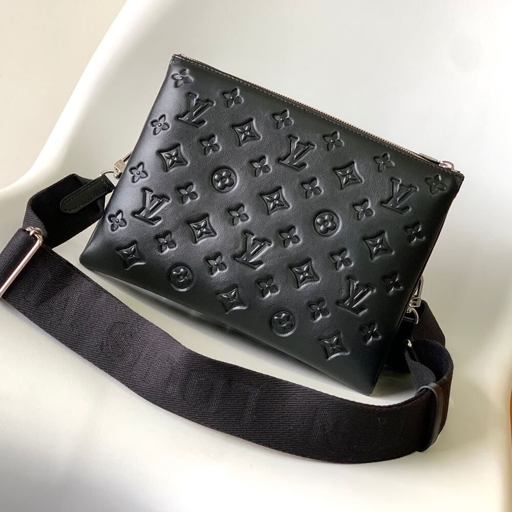 LV Coussin PM