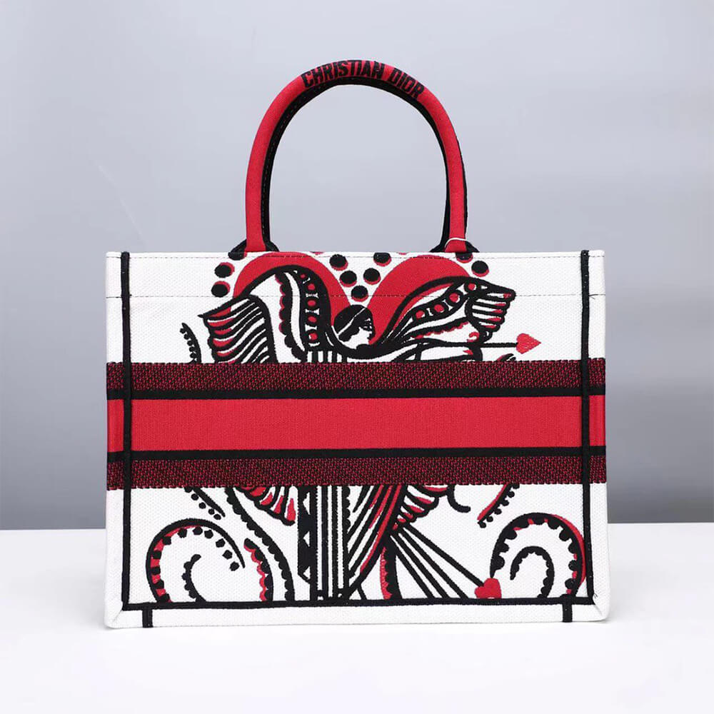 medium D*or book tote