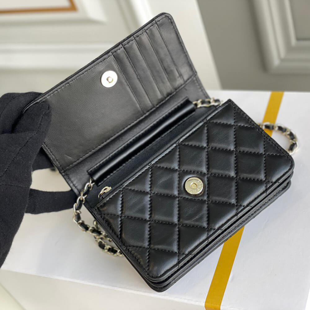 Ch*el mini wallet on chain