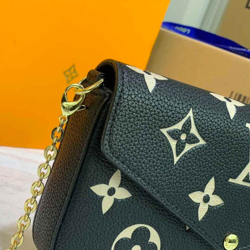 MEDIUM DIOR KEY BAG