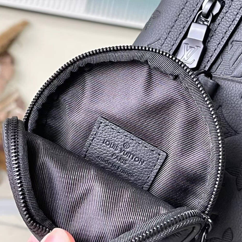 l**is V*t*n duo slingbag