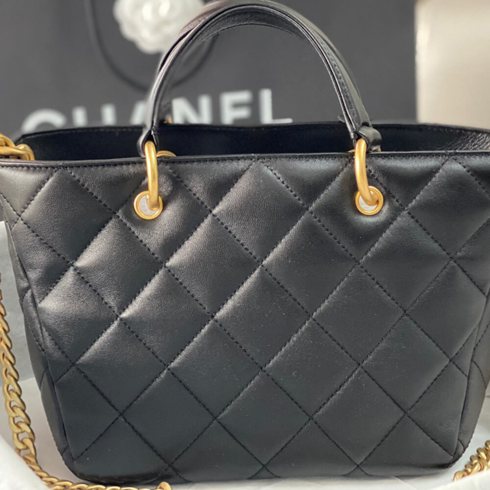 CHANEL SHOPPING BAG