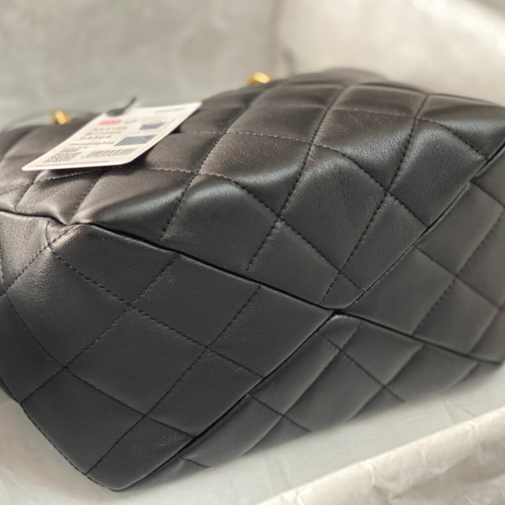 CHANEL SHOPPING BAG