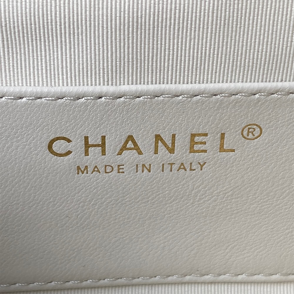 CHANEL BAGUETTE BAG