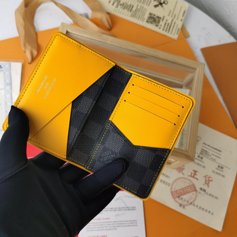 LV POCKET ORGANIZER