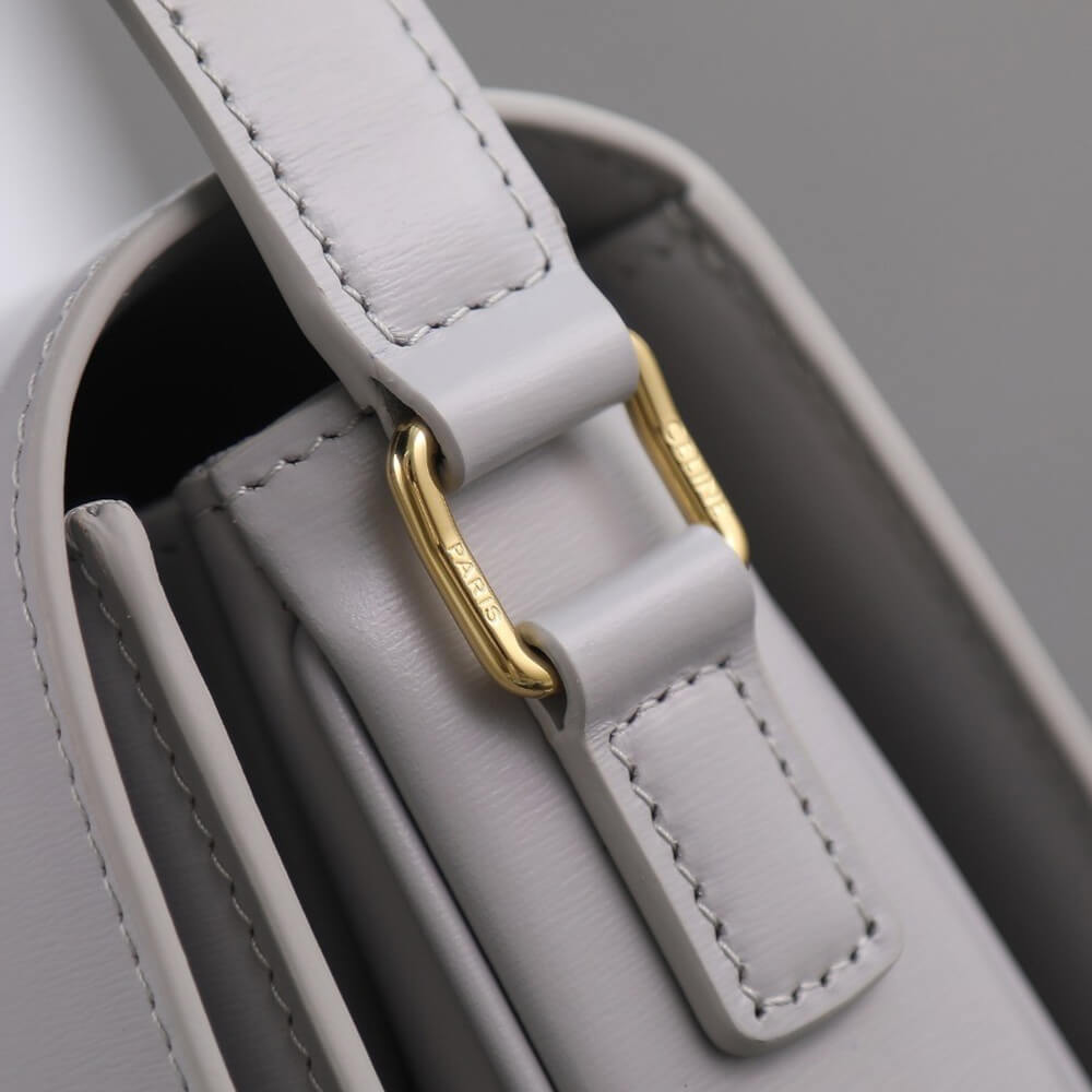 CLASSIQUE TRIOMPHE BAG