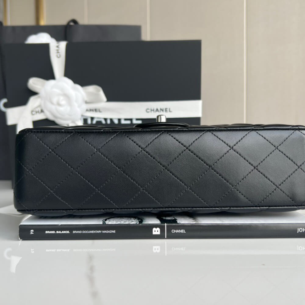 CHANEL CLASSIC FLAP HANDBAG(High-End Grade)