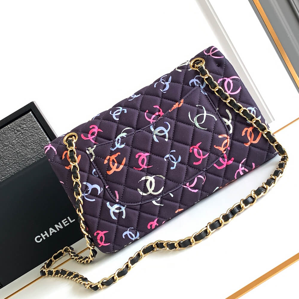 CHANEL CLASSIC FLAP MEDIUM