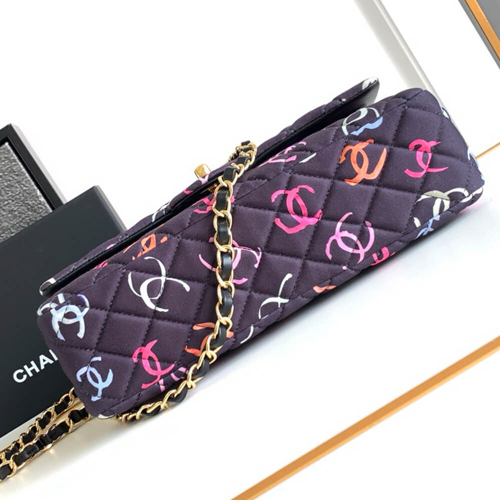 CHANEL CLASSIC FLAP MEDIUM