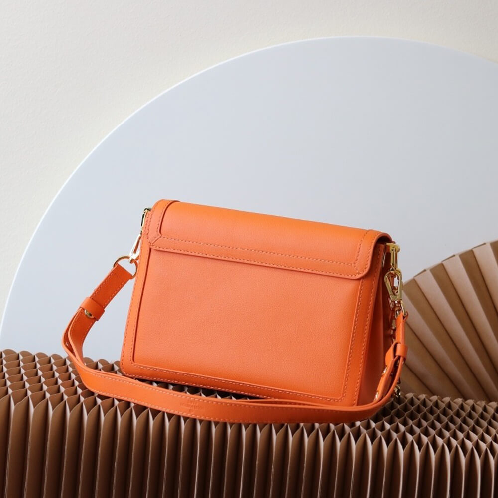 LV Dauphine Soft MM