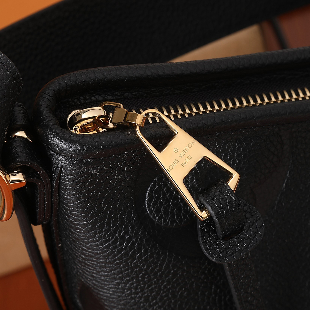 LV CarryAll PM