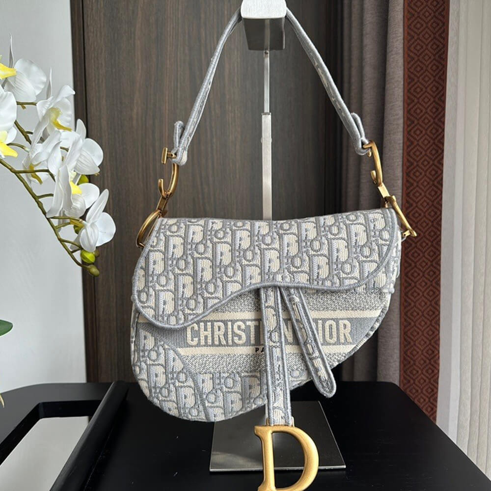D*or saddle bag