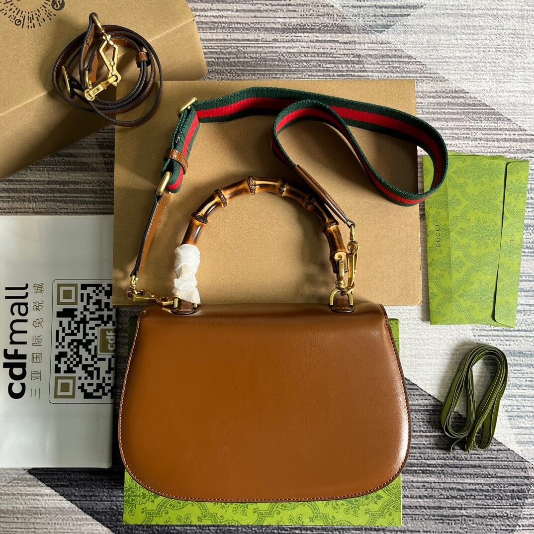 G*u*i bamboo 1947 medium top handle bag