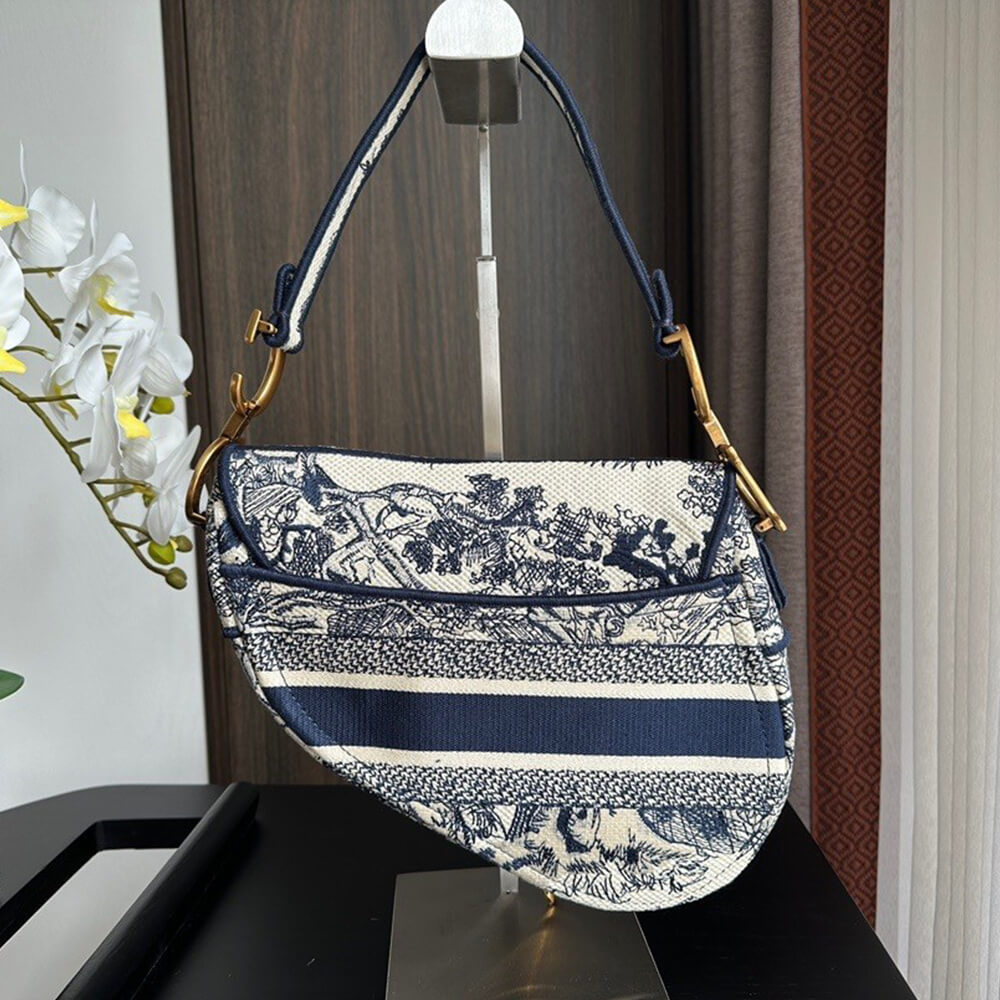 D*or saddle bag
