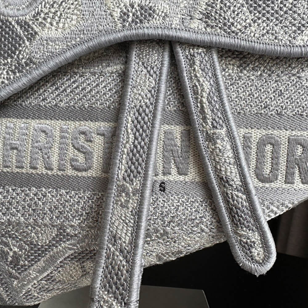 D*or saddle bag