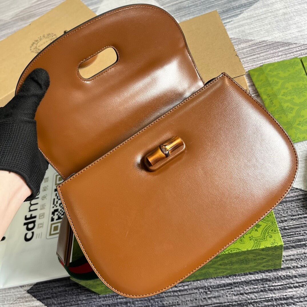 G*u*i bamboo 1947 medium top handle bag