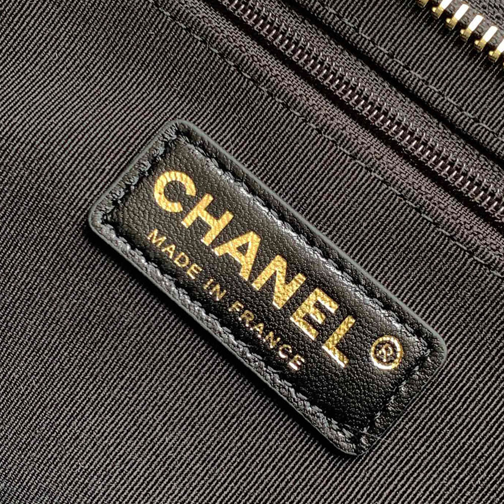 CHANEL LARGE HOBO BAG