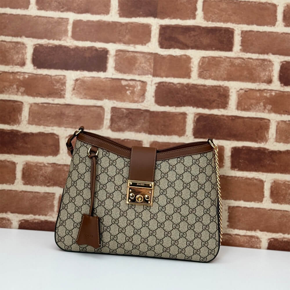 G*u*i padlock gg medium shoulder bag