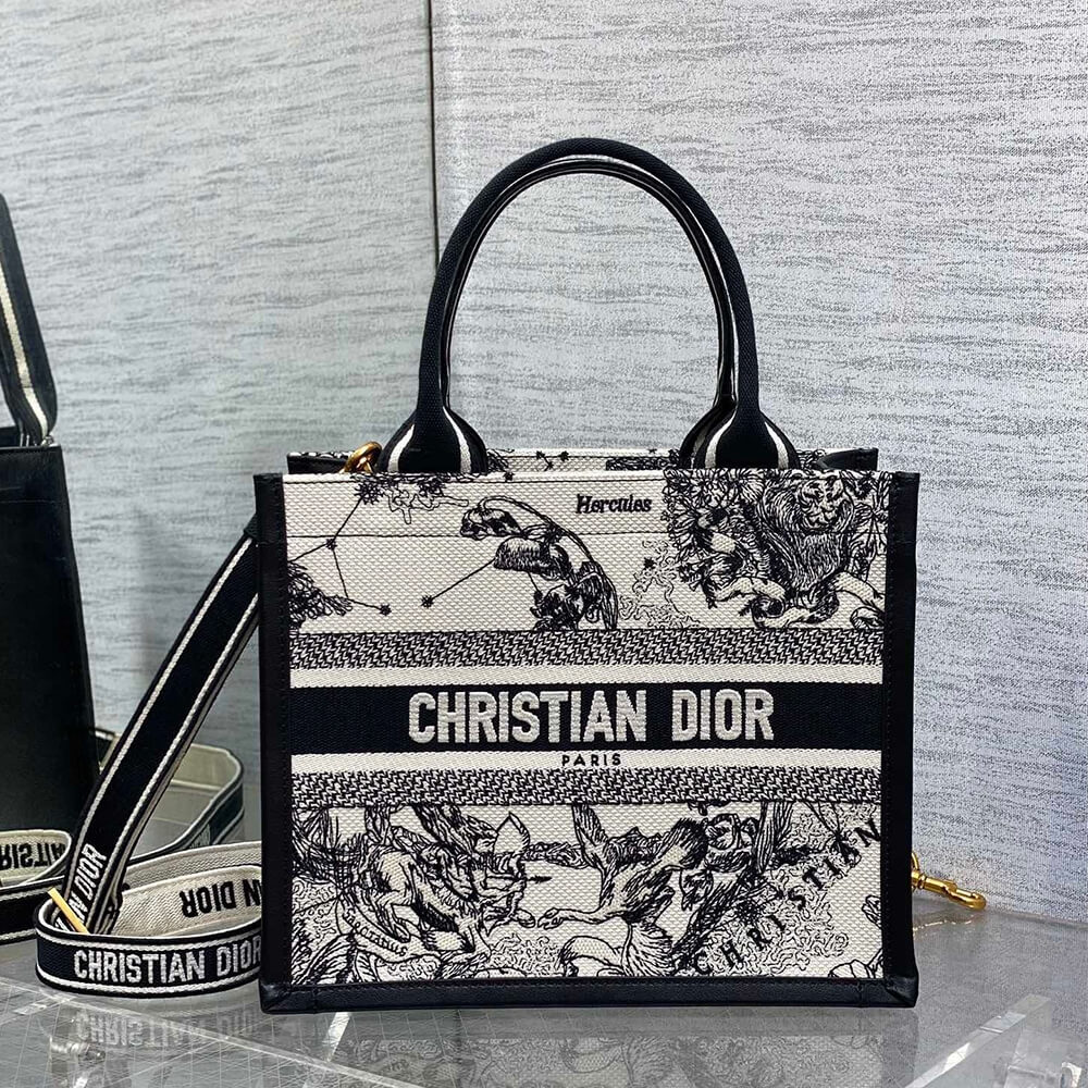 small D*or book tote