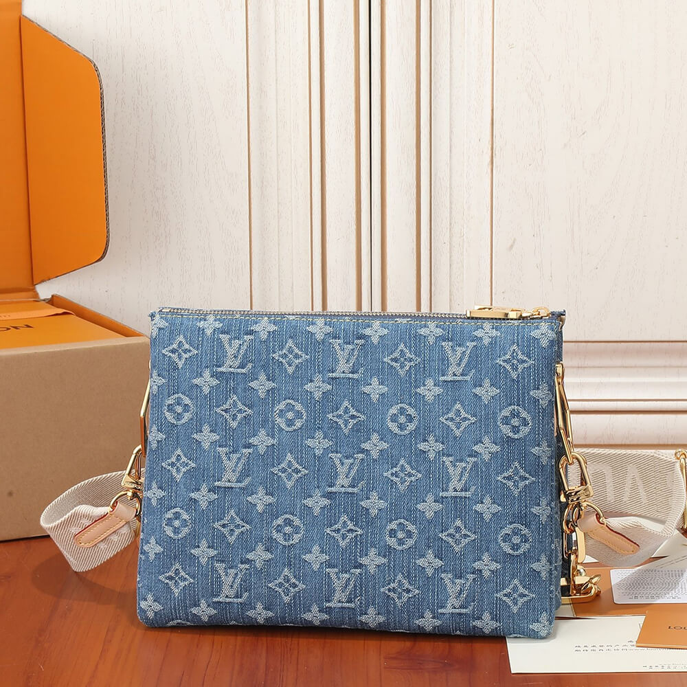 LV Coussin PM