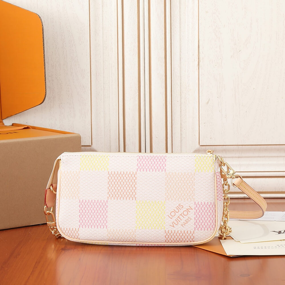 LV Pochette Accessoires