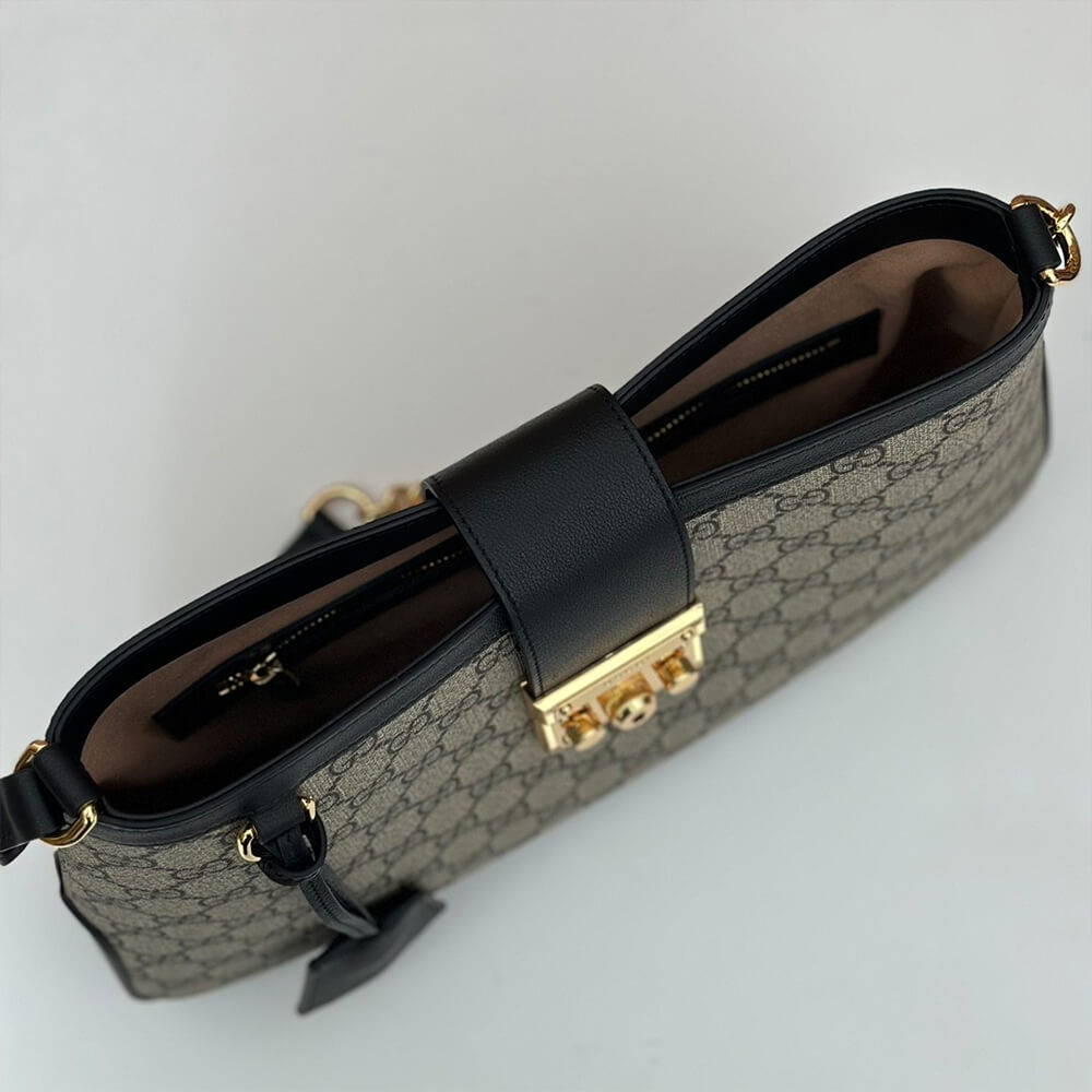 G*u*i padlock gg medium shoulder bag