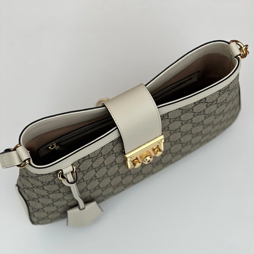 G*u*i padlock gg medium shoulder bag