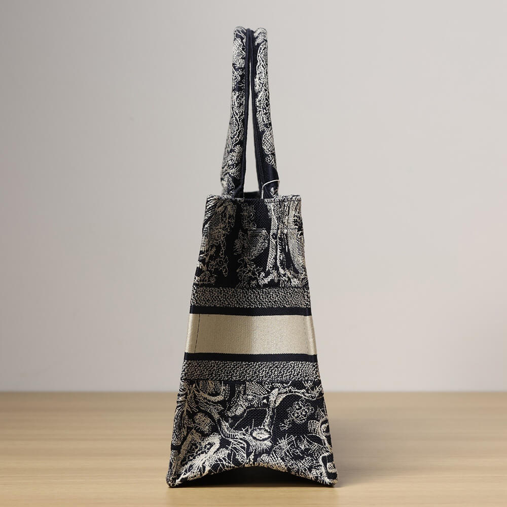 medium D*oramour D*or book tote