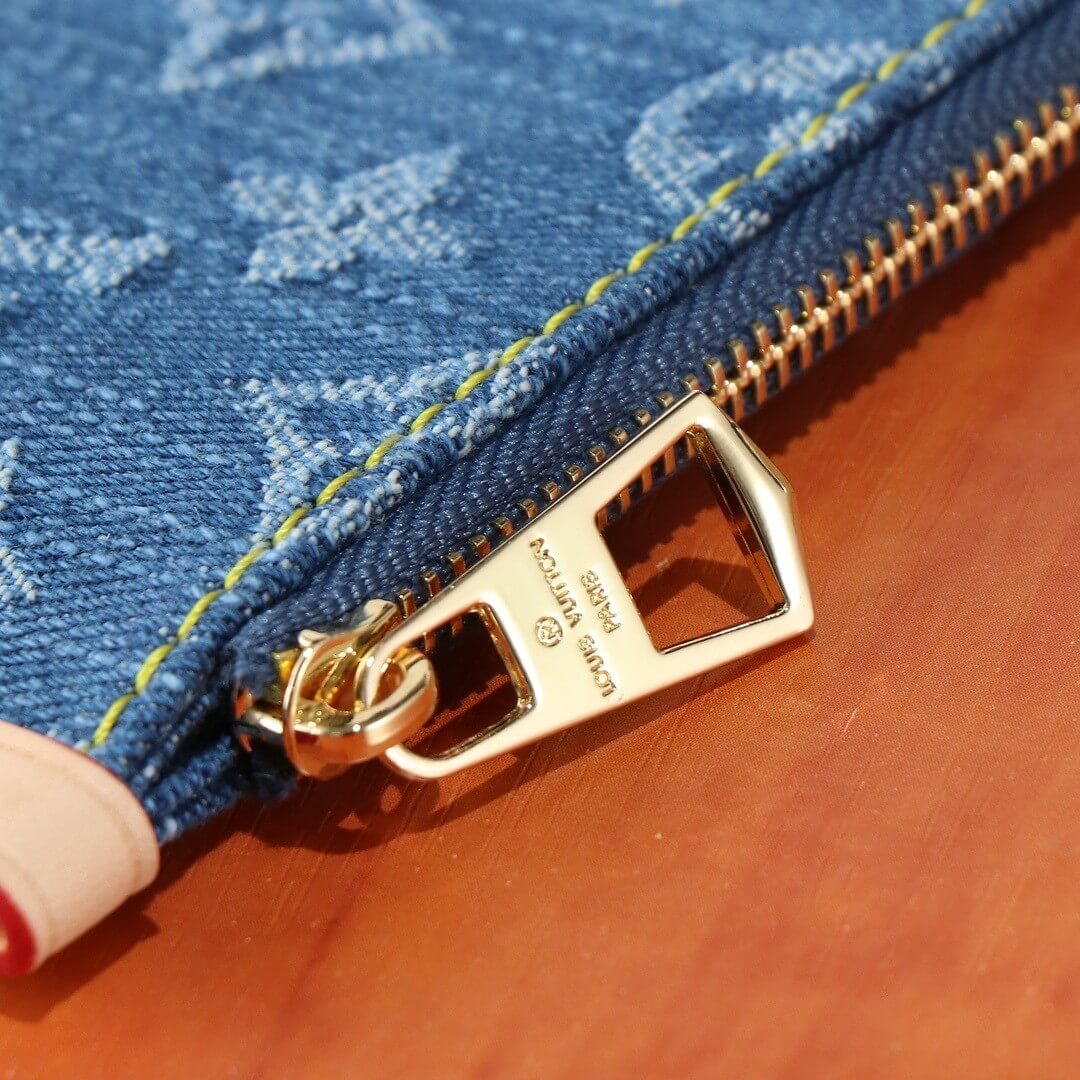 LV CarryAll MM