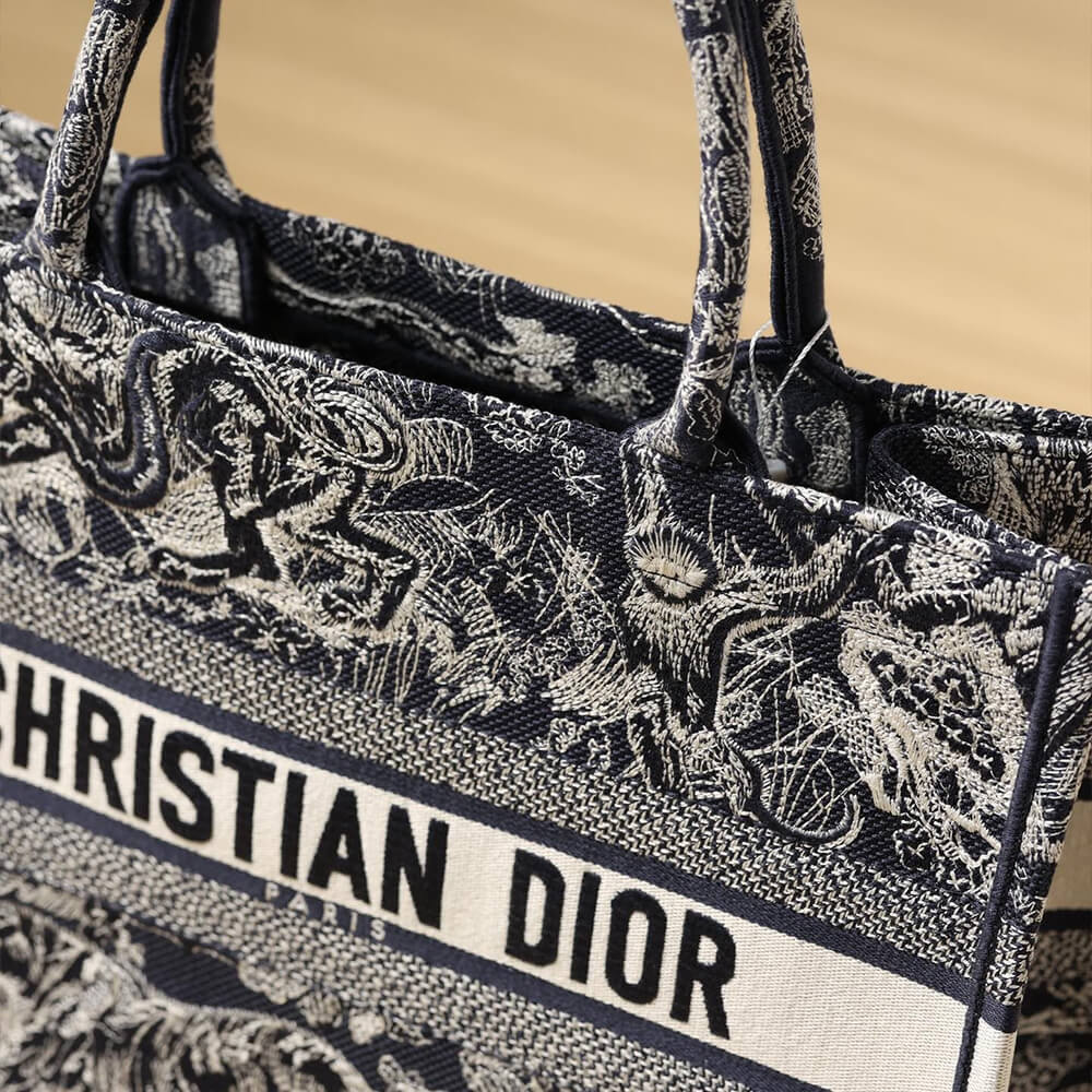 medium D*oramour D*or book tote