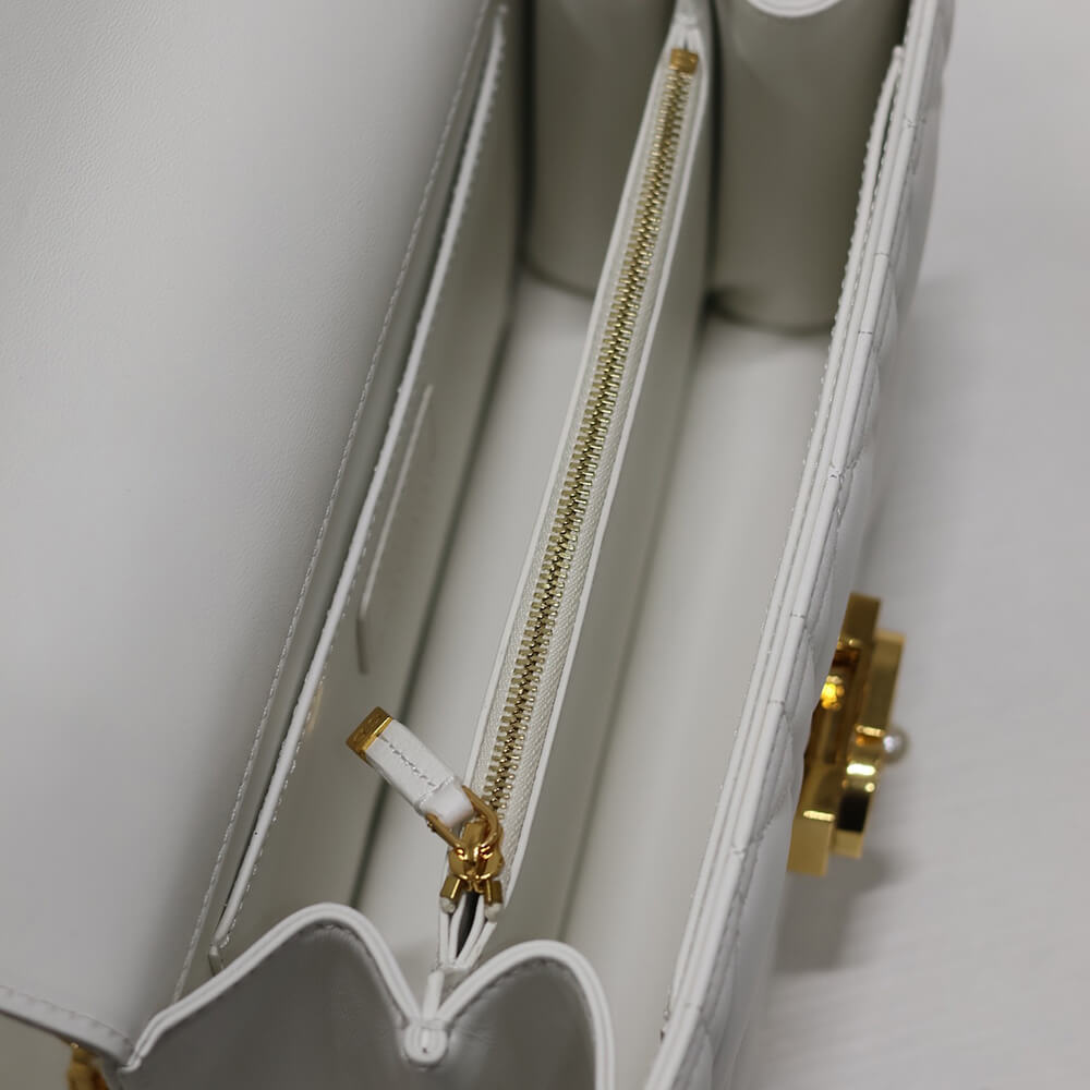 medium D*or ange bag