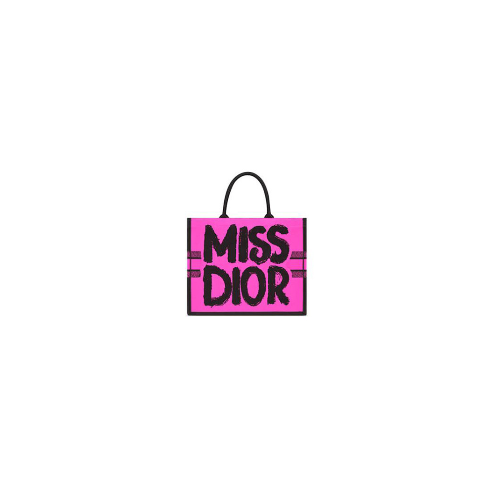 small D*or book tote