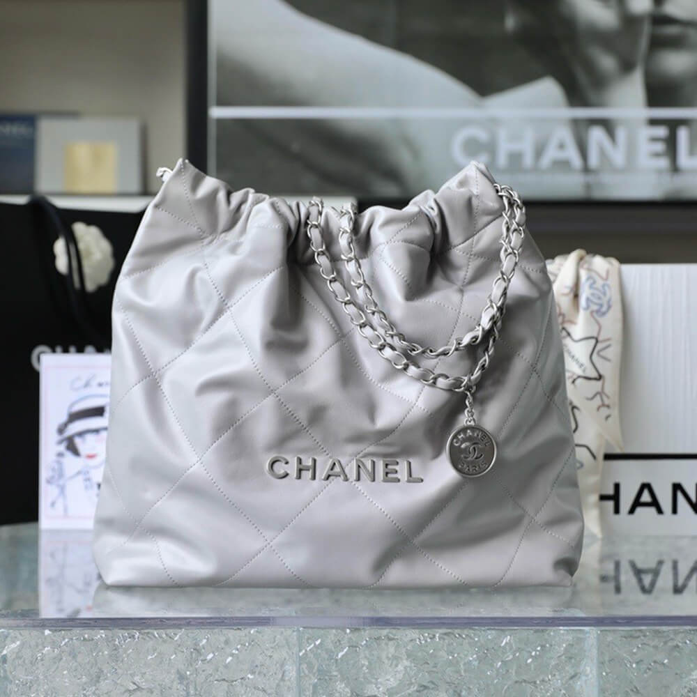Ch*el 22 handbag(high-end grade)