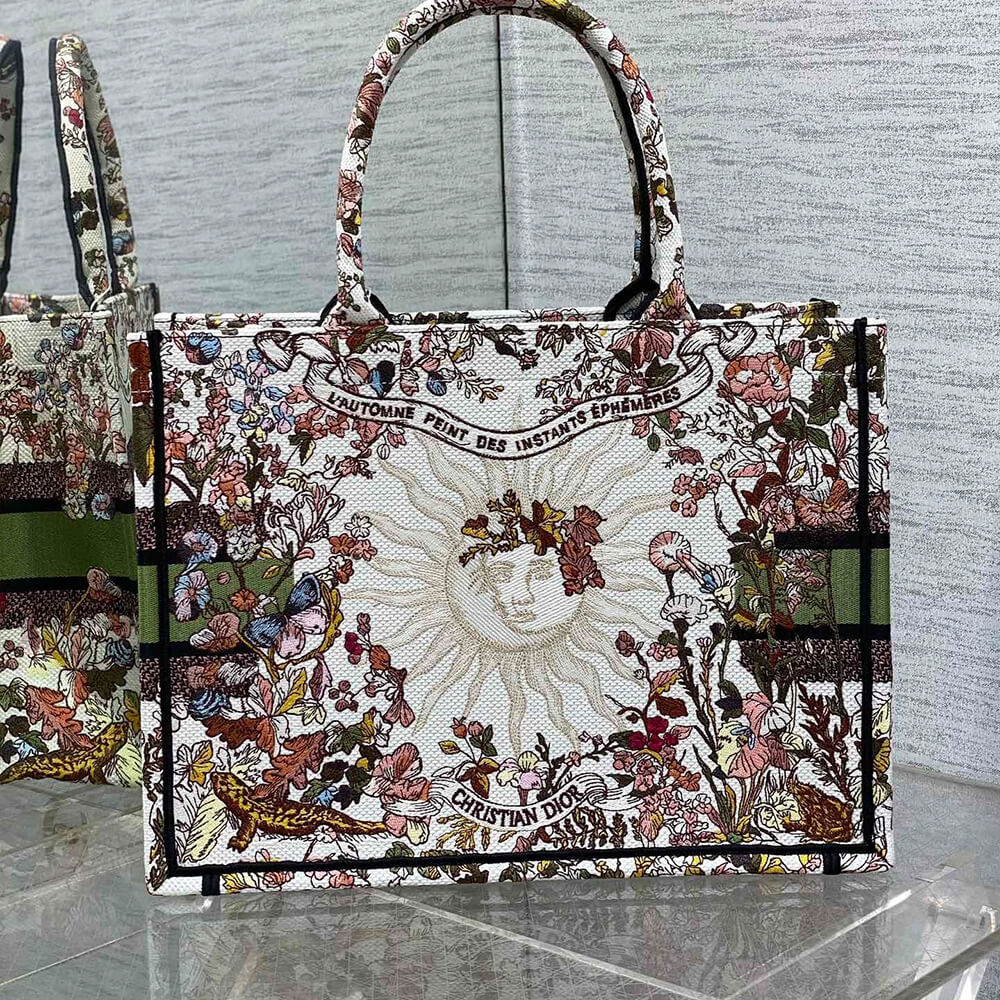 medium D*or book tote