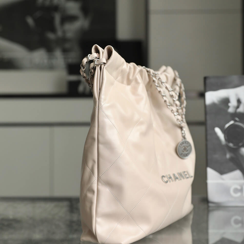 Ch*el 22 handbag(high-end grade)