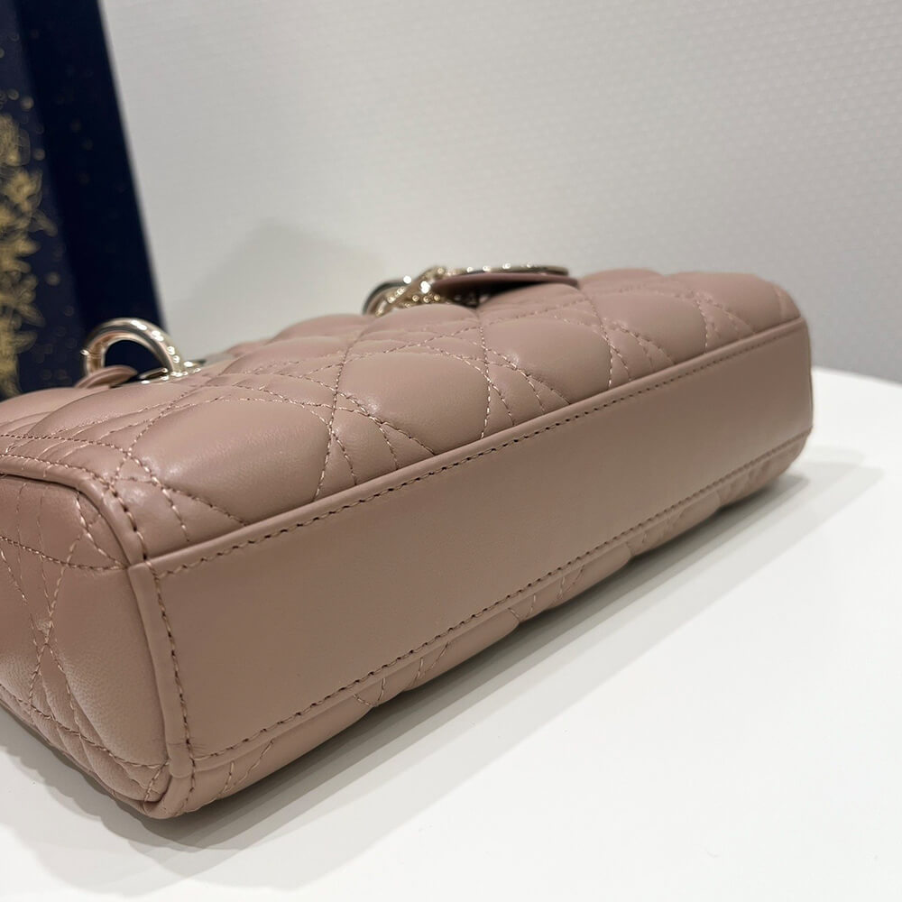 SMALL LADY D-JOY BAG
