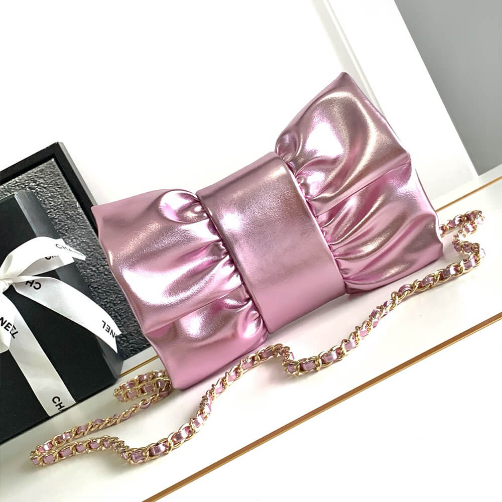 CHANEL Clutch