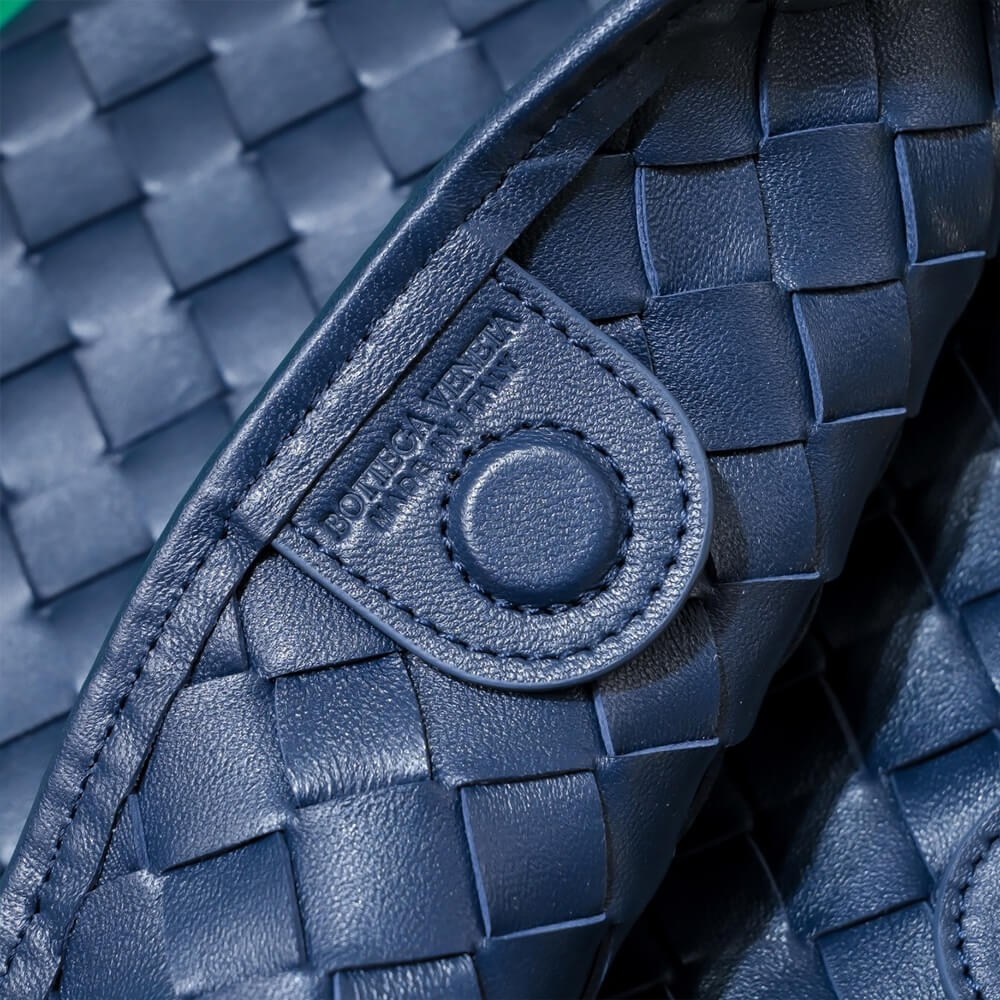 Bottega Veneta Sardine With Chain