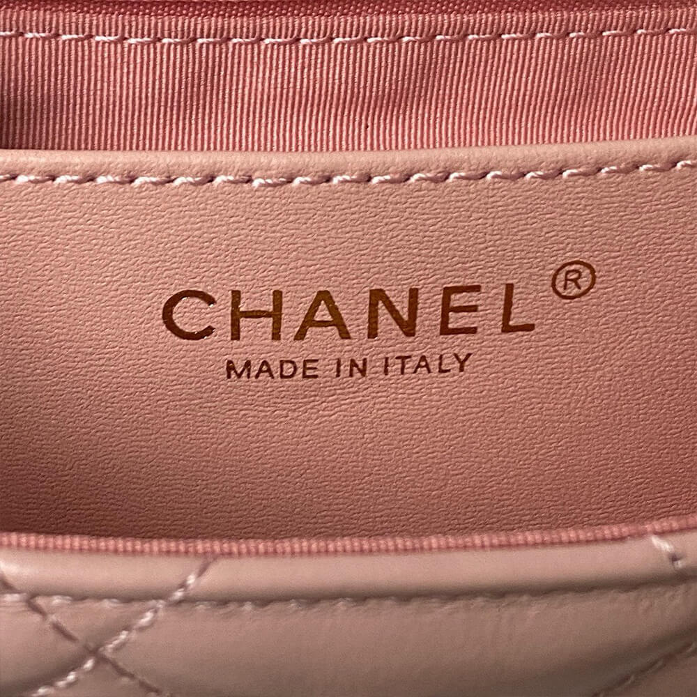 CHANEL MINI FLAP