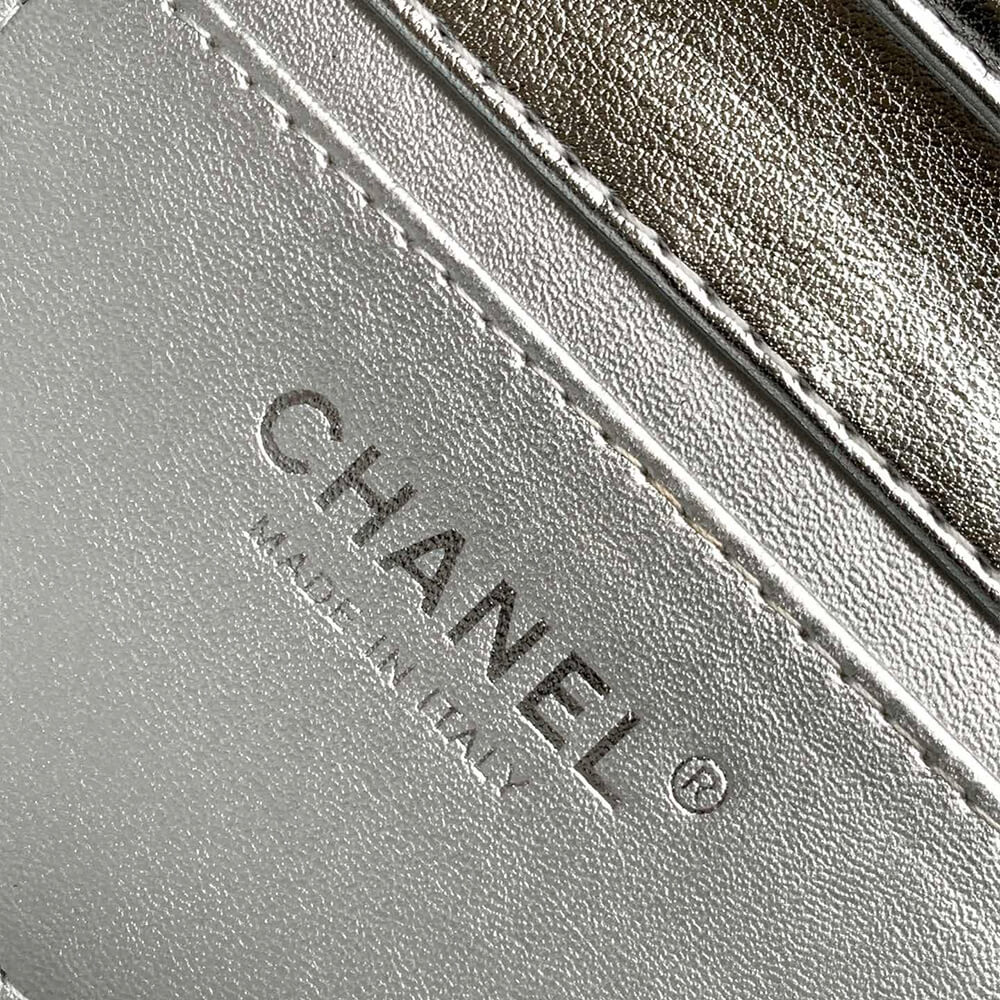 CHANEL Clutch